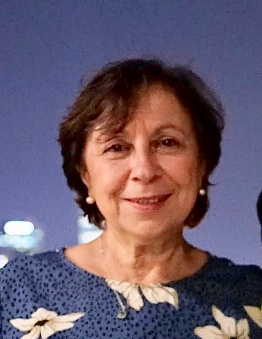 Une image contenant Visage humain, personne, habits, sourire

Le contenu généré par l’IA peut être incorrect.